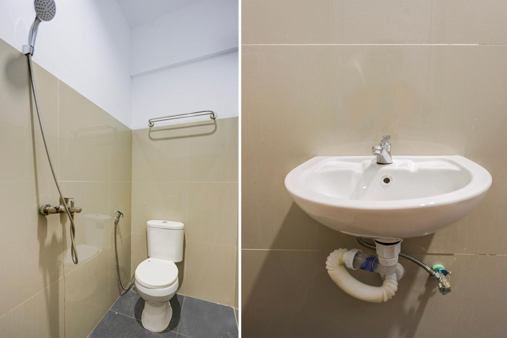 Super Oyo Capital O 93076 Batam Backpacker Guesthouse 2 Pembunuh Kültér fotó